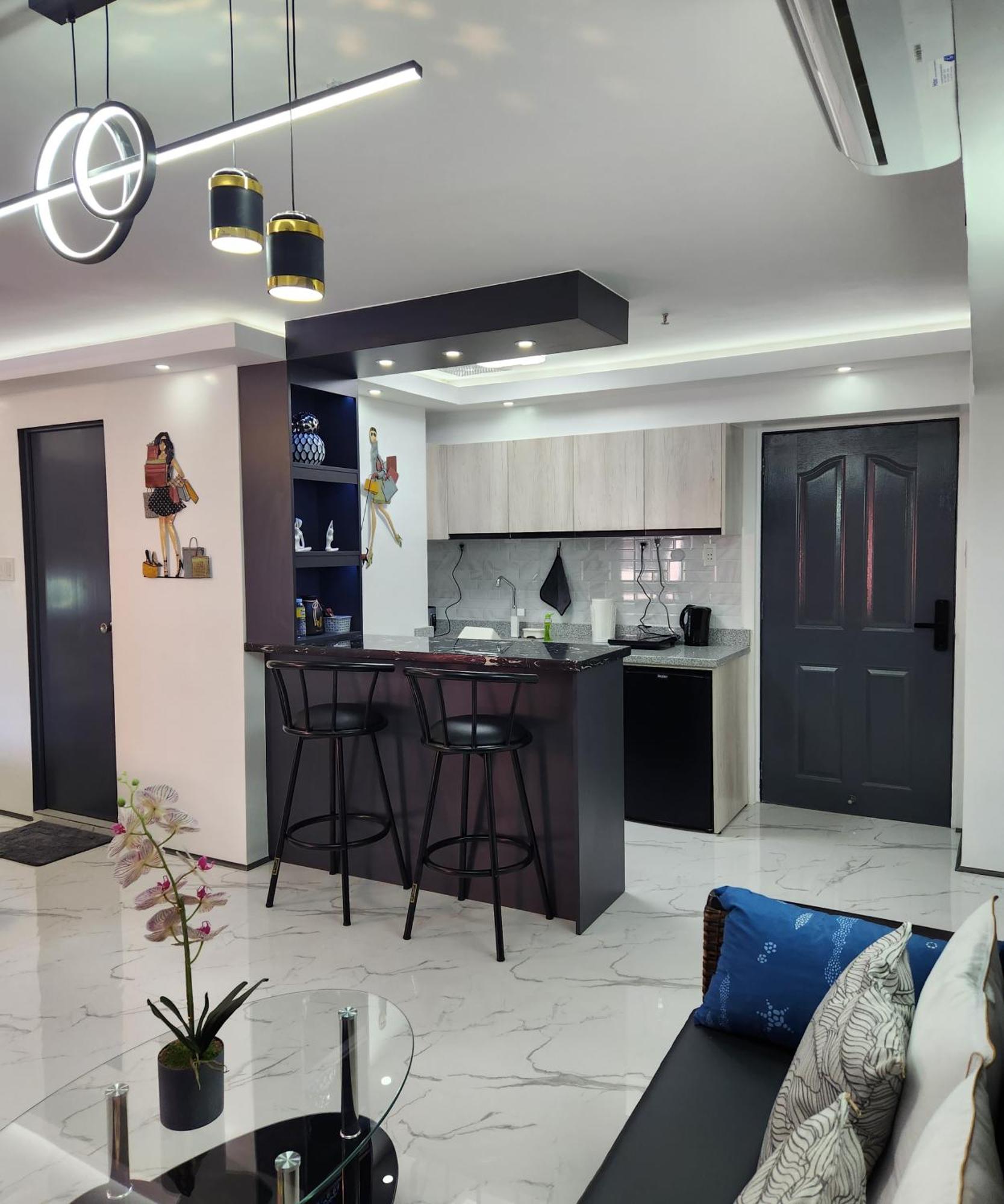 Condo Azur Suites B207 Near Airport, Netflix, Stylish, Cozy With Swimming Pool Lapu-Lapu City Dış mekan fotoğraf