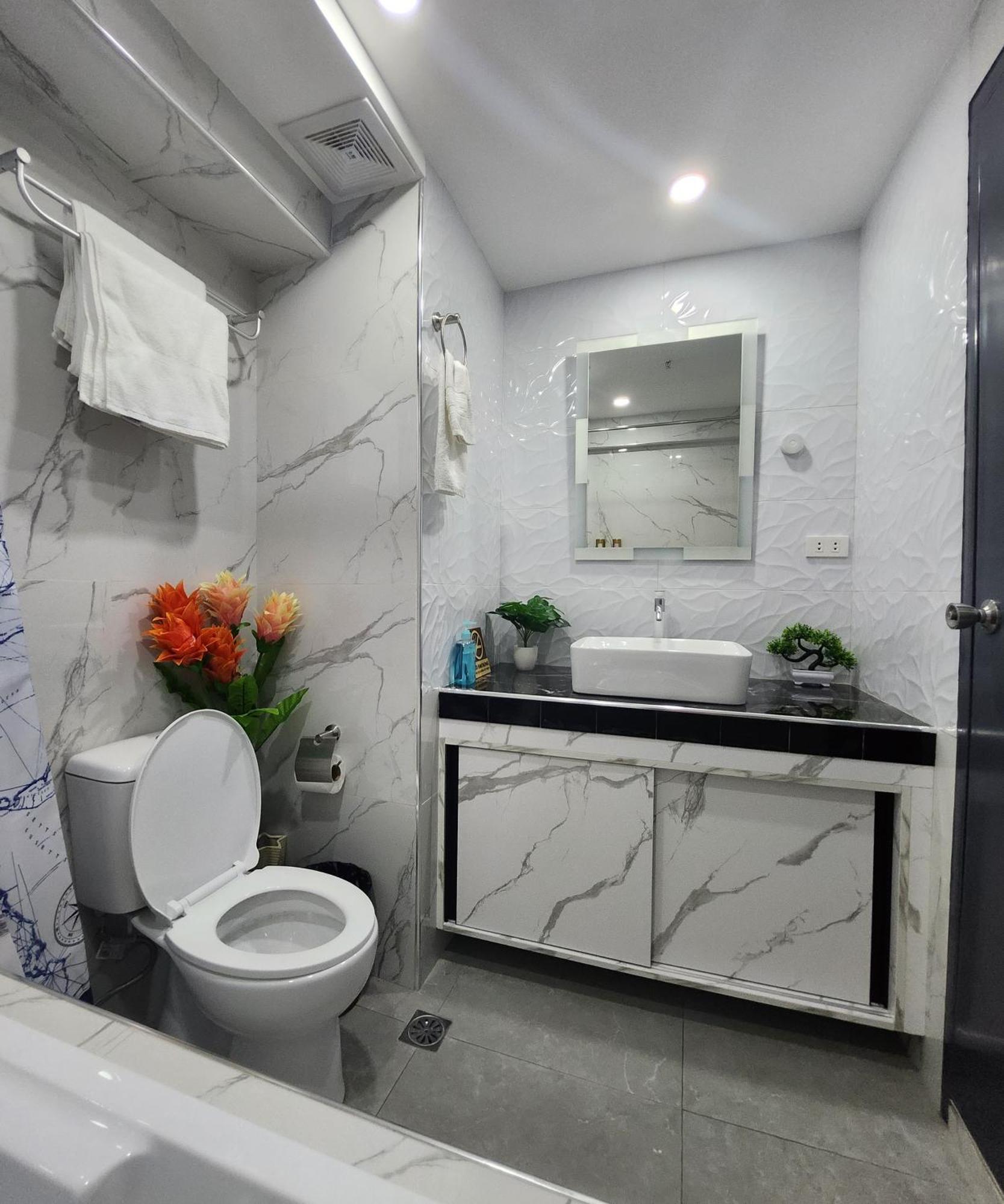 Condo Azur Suites B207 Near Airport, Netflix, Stylish, Cozy With Swimming Pool Lapu-Lapu City Dış mekan fotoğraf